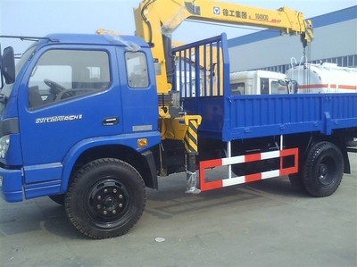 云南随车吊服务 专业交通运输设备供应