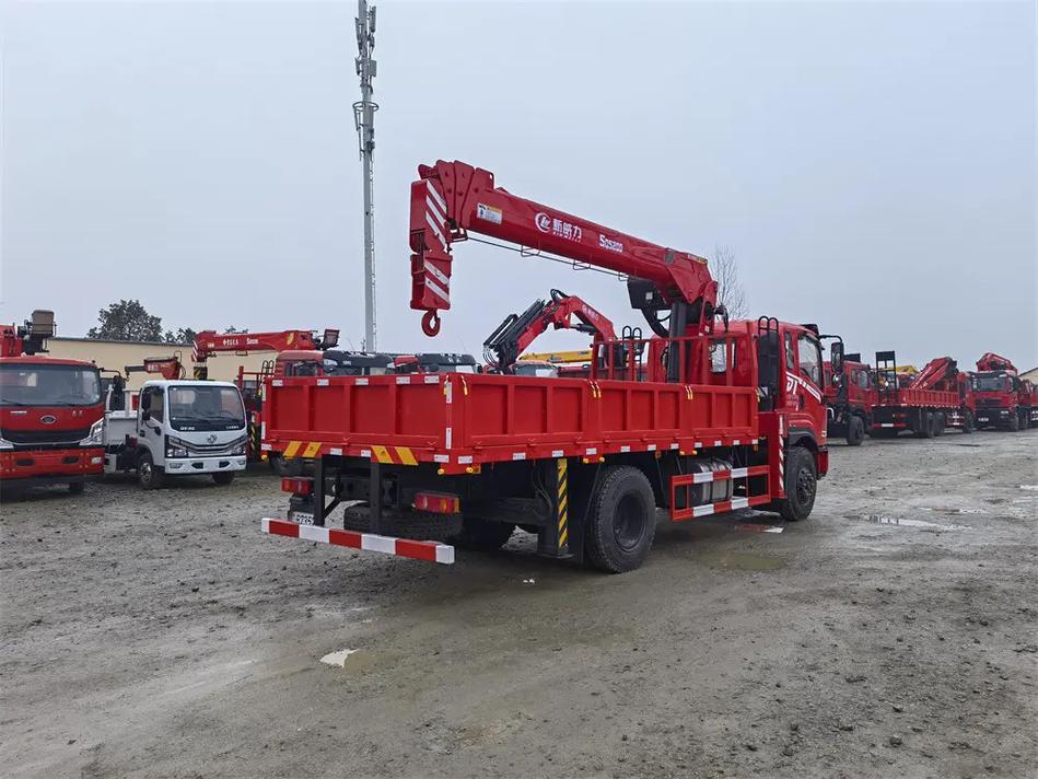 太原折叠随车吊公司 量身定制，满足您的个性化需求